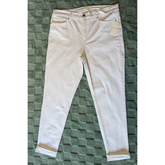 Jessica Simpson White Forever Rolled Ankle Denim Jeans Size 14 - Picture 1 of 7